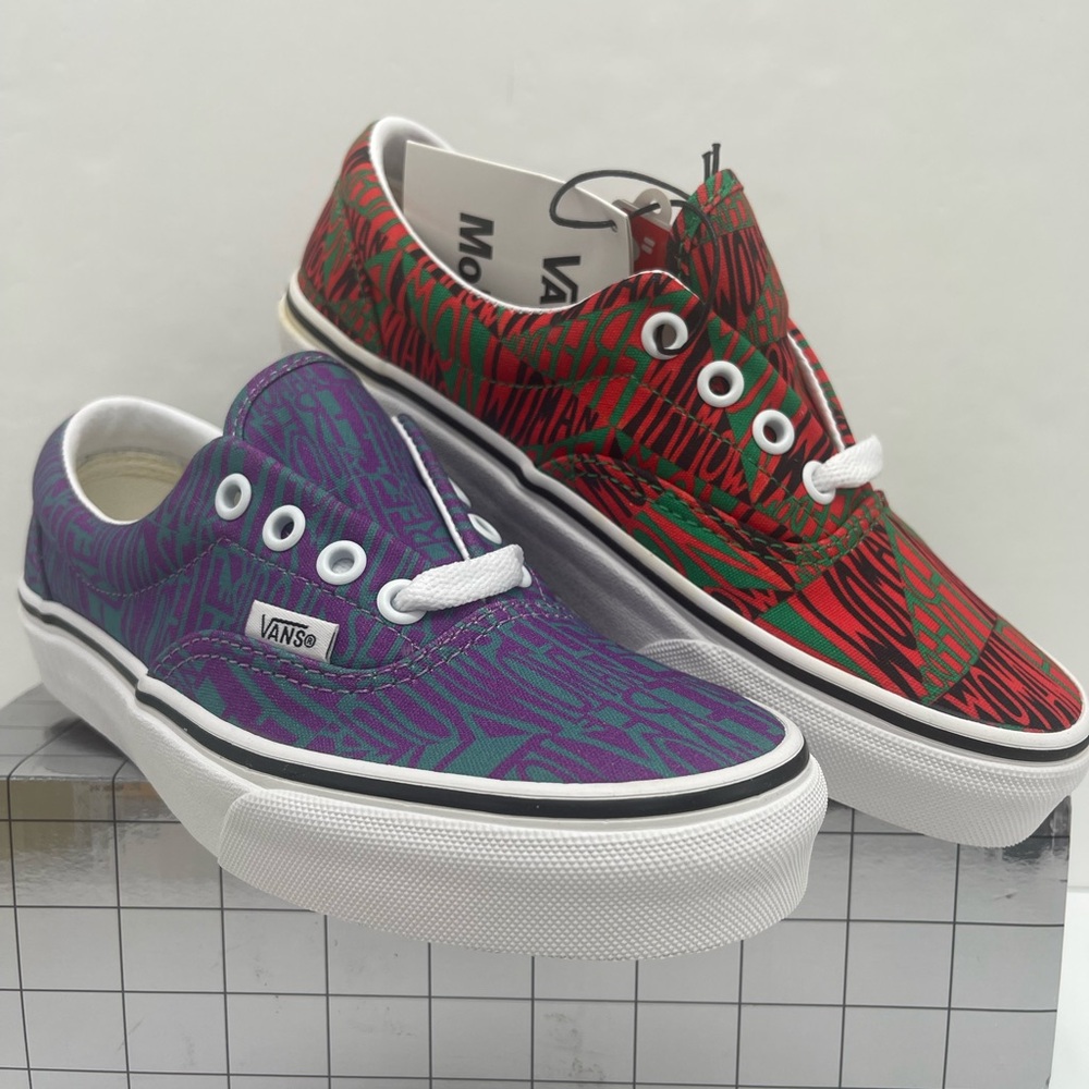 Vans WMNS Era (Moma) Faithringgold/Tr White Sneakers
VN0A4BV41UC Purple Graphic - Picture 4 of 16